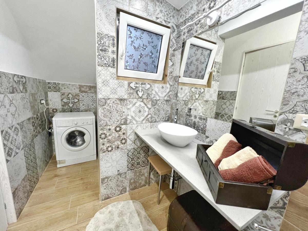 アルマ・ディ・タッジャ Luxury Tugurioヴィラ エクステリア 写真